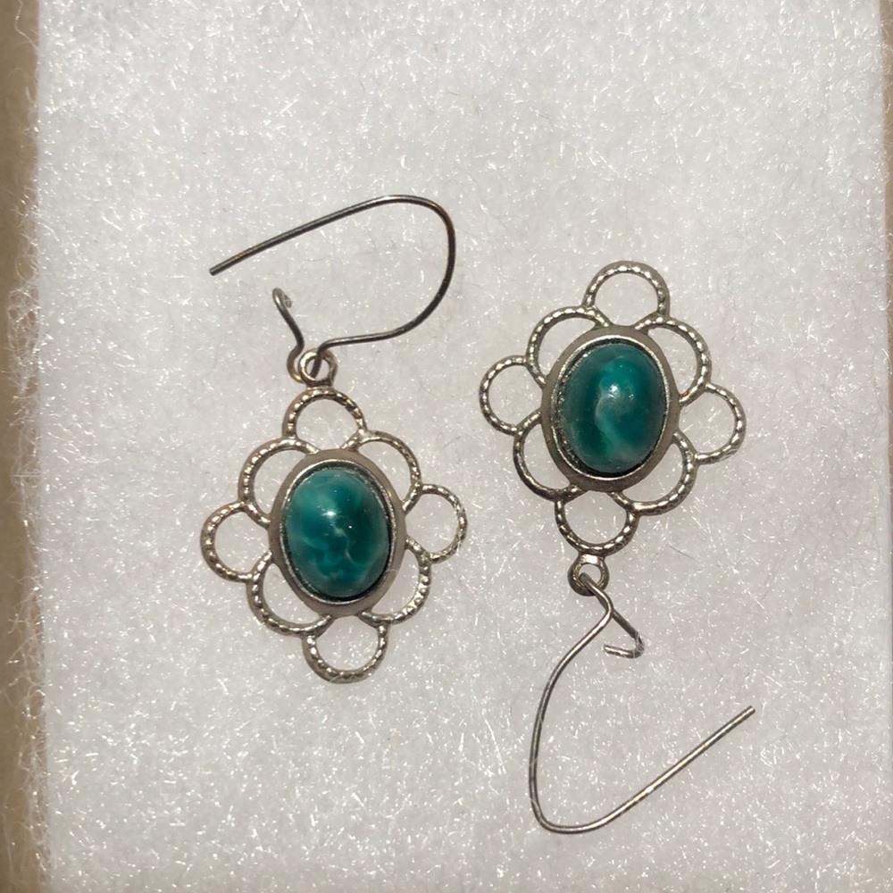 Simple Elegant Dangle Vintage Earrings